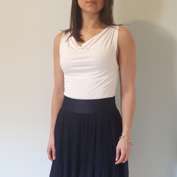 ⭐2/$25 EUC H&M Cowl Neck Top - Picture 6 of 6